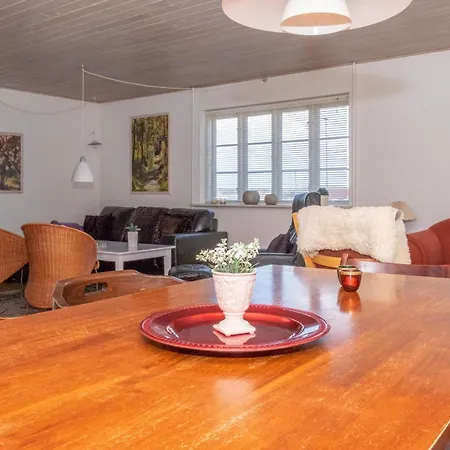 Large Townhouse Centrally Located In *