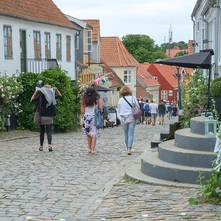 Ferienhaus Centrally Located Townhouse In Close To The Pedestrian Street And Within Walking Distance Of The Harbour Ebeltoft
