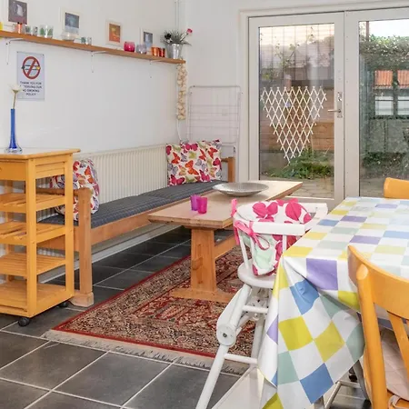 Ferienhaus Centrally Located Townhouse In Close To The Pedestrian Street And Within Walking Distance Of The Harbour Ebeltoft